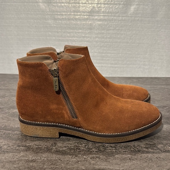 ITALEAU Shoes - ITALEAU Waterproof Foliana Booties Cognac. Size 38.5